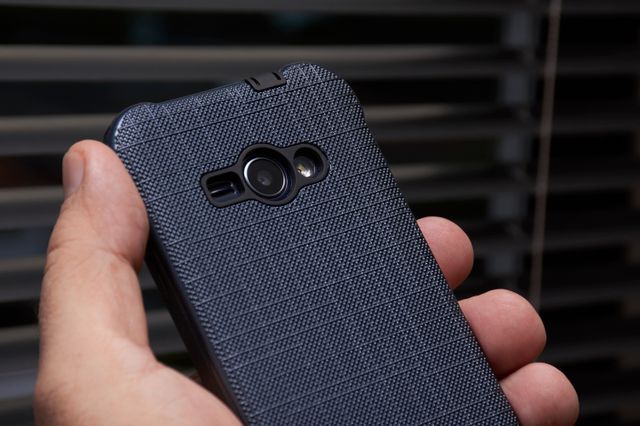 mobilní telefon